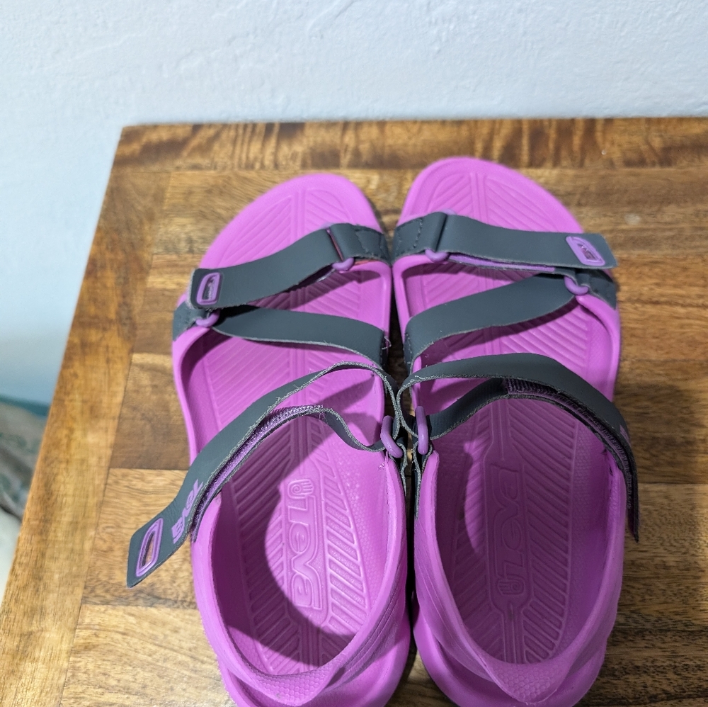 Teva womens adjustable strappy sandals rubber Sole Purple & Gray 1004912 Size 10 - Picture 4 of 9